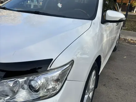 Toyota Camry 2013 года за 8 400 000 тг. в Петропавловск – фото 2