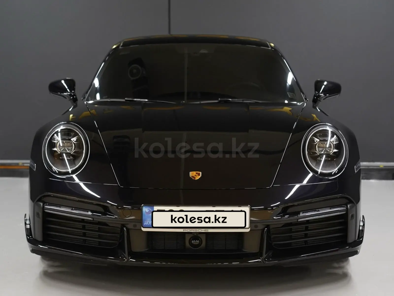 Порше 911, 2024