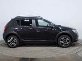 Renault Sandero Stepway 2020 года за 4 865 000 тг. в Астана – фото 4