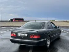 Mercedes-Benz E-Class, 2000