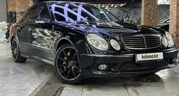 Mercedes-Benz E 500 2004 годаүшін8 300 000 тг. в Астана – фото 4