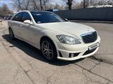 Mercedes-Benz S 63 AMG 2007 годаүшін10 000 000 тг. в Алматы