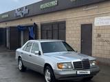 Mercedes-Benz E 220 1993 года за 1 550 000 тг. в Туркестан – фото 2