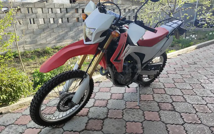 Honda  CRF 250L 2014 годаүшін2 200 000 тг. в Талдыкорган