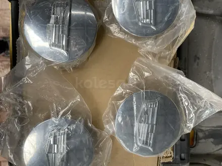 Колпачки на диски Кадилак Эскалада комплект 4 штүшін25 000 тг. в Алматы – фото 3