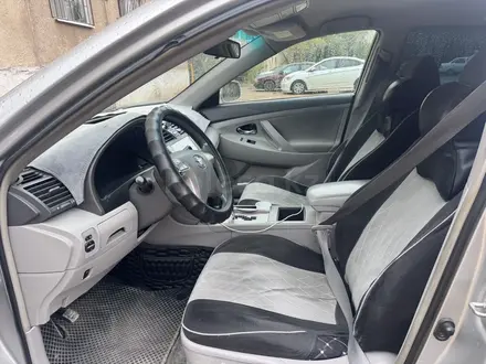 Toyota Camry 2006 года за 4 500 000 тг. в Актобе – фото 5
