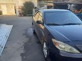 Toyota Camry 2002 года за 5 100 000 тг. в Алматы – фото 3