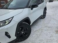 Toyota RAV4 2021 годаүшін17 500 000 тг. в Актобе