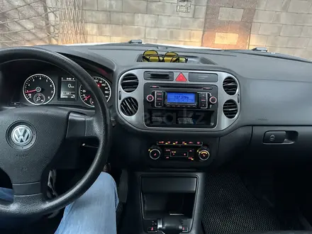 Volkswagen Tiguan 2010 года за 5 200 000 тг. в Алматы – фото 5
