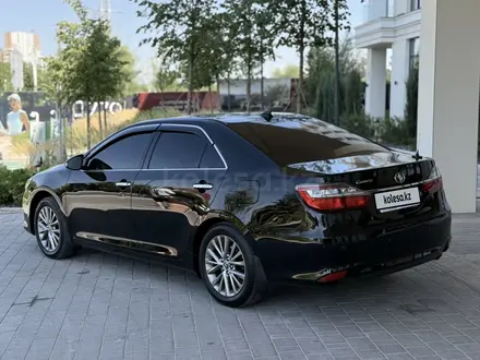 Toyota Camry 2017 года за 12 000 000 тг. в Шымкент – фото 4