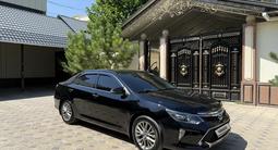 Toyota Camry 2017 года за 12 000 000 тг. в Шымкент