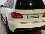 Mercedes-Benz GLS 63 AMG 2016 года за 41 000 000 тг. в Астана – фото 4