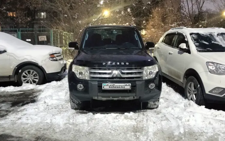 Mitsubishi Pajero 2010 годаүшін10 400 000 тг. в Алматы