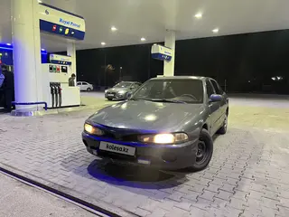 Mitsubishi Galant