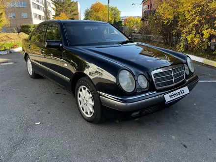 Mercedes-Benz E 200 2000 года за 3 950 000 тг. в Петропавловск – фото 5