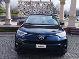Toyota RAV4 2017 года за 12 100 000 тг. в Алматы – фото 2