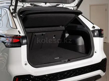 Volkswagen Passat Comfortline 2026 года за 19 300 000 тг. в Актау – фото 22