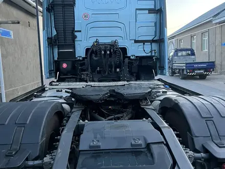 Volvo  FH 2018 года за 42 000 000 тг. в Шымкент – фото 21