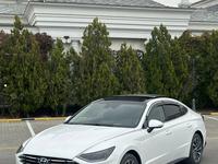 Hyundai Sonata 2022 годаfor13 000 000 тг. в Актау