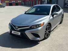 Toyota Camry, 2018
