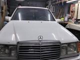 Mercedes-Benz E 200 1992 года за 1 150 000 тг. в Байконыр – фото 3