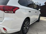 Mitsubishi Outlander 2022 года за 13 800 000 тг. в Караганда – фото 3