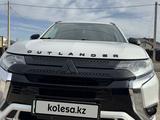 Mitsubishi Outlander 2022 года за 13 800 000 тг. в Караганда – фото 2