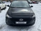 Hyundai Accent 2022 года за 8 400 000 тг. в Усть-Каменогорск – фото 2