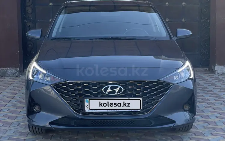 Hyundai Accent 2021 года за 8 300 000 тг. в Актау