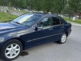 Mercedes-Benz C 240 2001 годаүшін2 500 000 тг. в Астана – фото 2