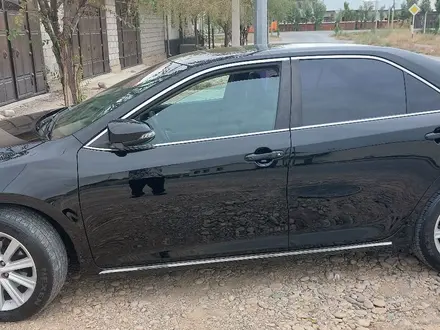 Toyota Camry 2011 года за 9 100 000 тг. в Туркестан – фото 2