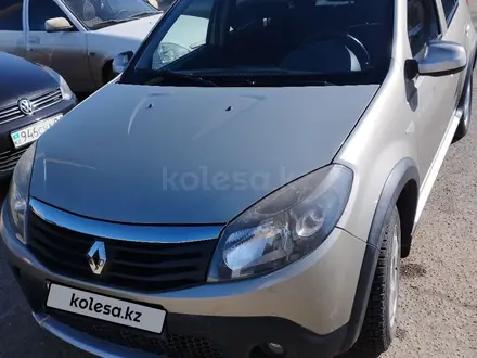 Renault Sandero Stepway 2014 года за 4 500 000 тг. в Атырау