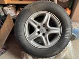 Зимние шины с дисками Lexus rx300 за 280 000 тг. в Алматы