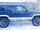 Jeep Cherokee 1993 года за 900 000 тг. в Караганда