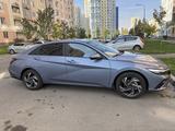 Hyundai Elantra 2025 года за 8 299 000 тг. в Алматы – фото 2