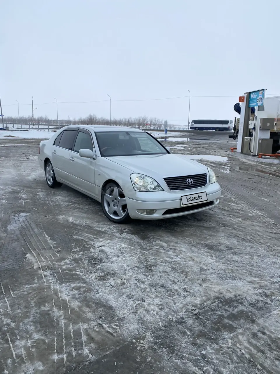 Toyota Celsior, 2003