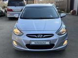 Hyundai Solaris 2012 года за 3 000 000 тг. в Уральск – фото 2