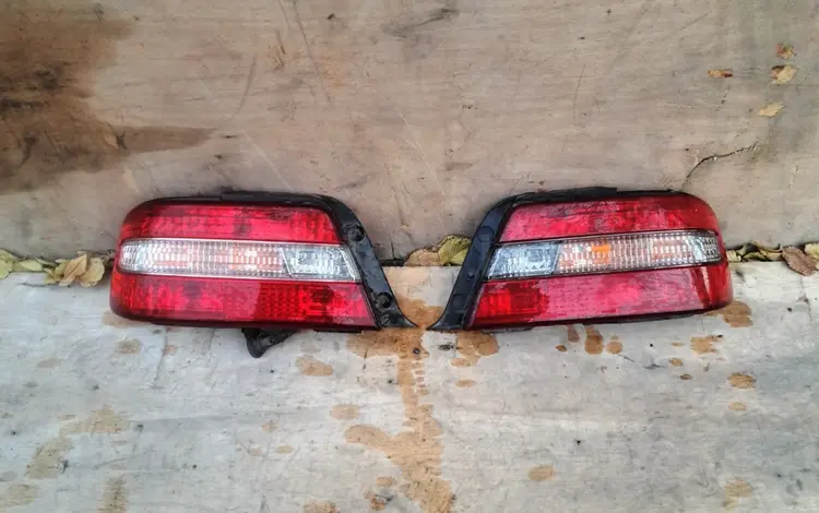 На Tоyota CHASER 100 ФОНАРЬ оригинал за 10 000 тг. в Алматы