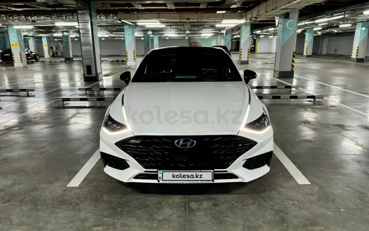 Hyundai Sonata 2021 года за 16 000 000 тг. в Алматы