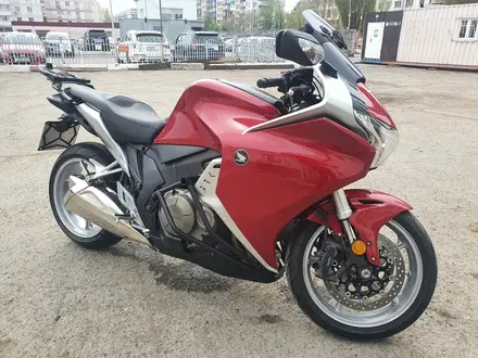 Honda  VFR 1200 F 2010 года за 3 500 000 тг. в Костанай