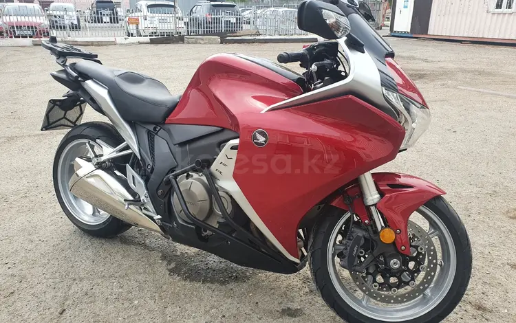 Honda  VFR 1200 F 2010 годаүшін3 500 000 тг. в Костанай