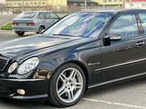 Mercedes-Benz E 55 AMG 2003 года за 11 000 000 тг. в Алматы – фото 4