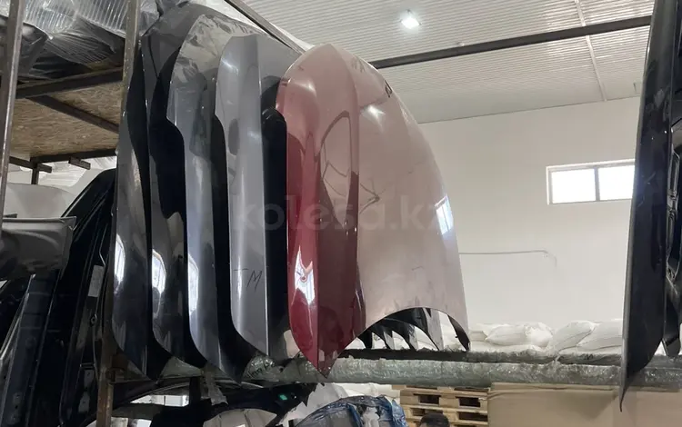 Капот Kia за 15 000 тг. в Астана