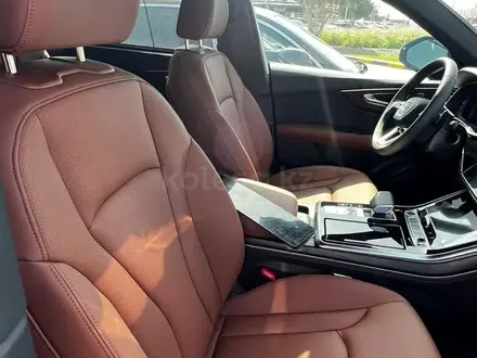 Audi Q8 2022 года за 39 000 000 тг. в Алматы – фото 7