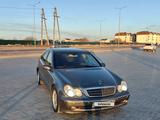 Mercedes-Benz C 200 2001 года за 3 750 000 тг. в Уральск – фото 3
