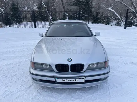 BMW 528 1999 года за 4 500 000 тг. в Караганда – фото 3