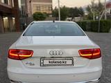 Audi A8 2012 годаfor11 400 000 тг. в Алматы – фото 5