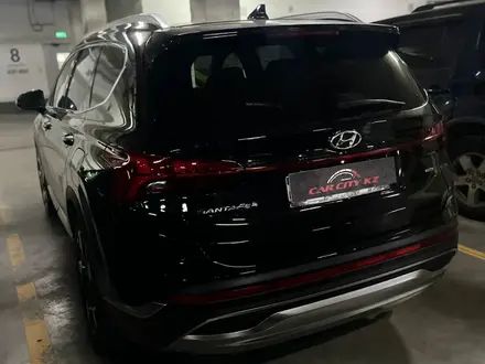 Hyundai Santa Fe 2022 года за 18 700 000 тг. в Астана – фото 2