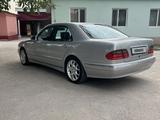 Mercedes-Benz E 280 2000 года за 6 500 000 тг. в Шымкент – фото 2