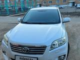 Toyota RAV4 2012 годаүшін8 500 000 тг. в Уральск